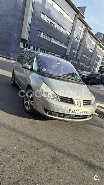 Usado Renault Espace Authentique 130 CV (95 kW) 2006 Gris / plata Monovolumen