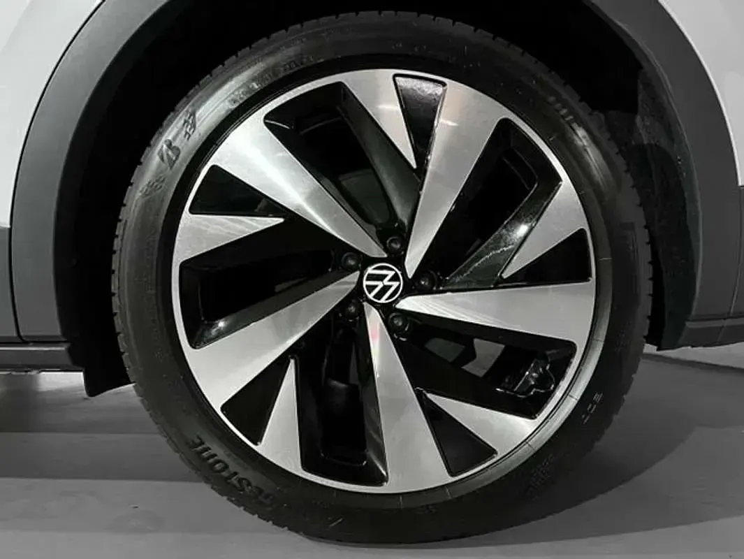 Usado VW ID.4 Pro 150 kW (204 CV) 2025 Blanco SUV