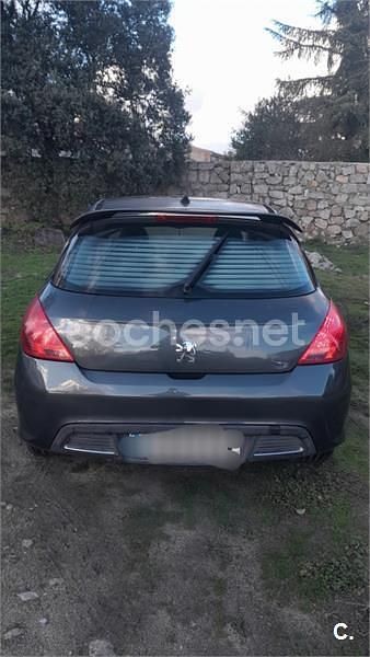 Usado Peugeot 308 Premium 136 CV (100 kW) 2008 Gris / plata Berlina