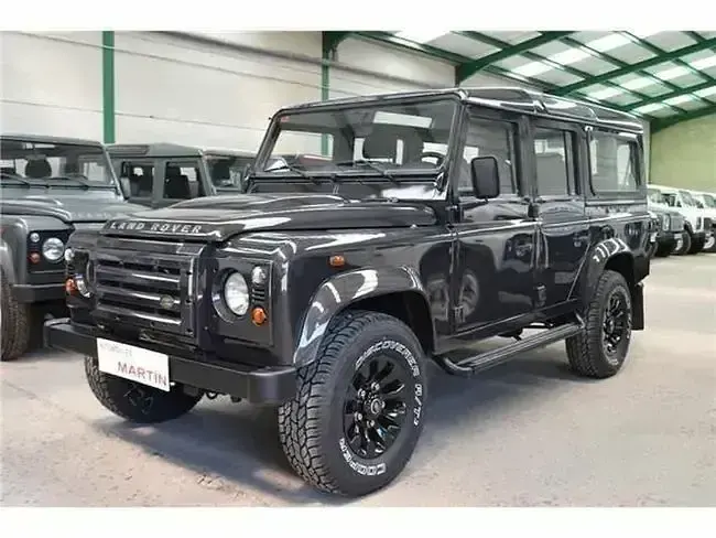 Używany Land Rover Defender 122 KM (89 kW) 2013 SUV