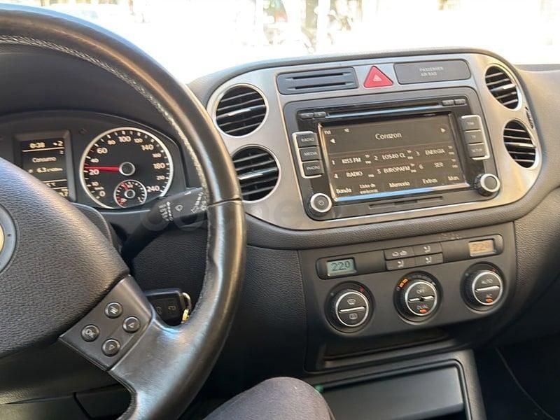 Usado VW Tiguan 140 HP (102 kW) 2010 Branco SUV