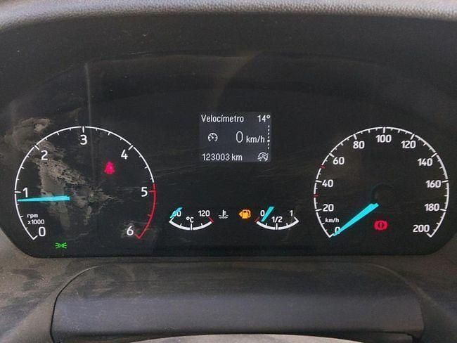 Usado Ford Transit Trend 131 CV (96 kW) 2021 Blanco Van