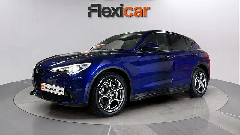 Usado Alfa Romeo Stelvio Sprint 162 CV (119 kW) 2022 Azul SUV