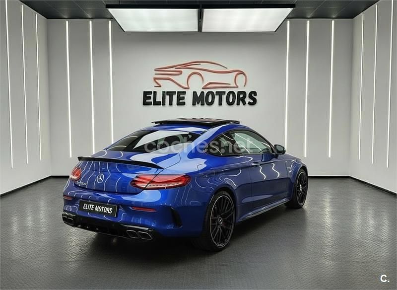 Usado Mercedes C63 AMG 476 CV (350 kW) 2019 Azul Coupe