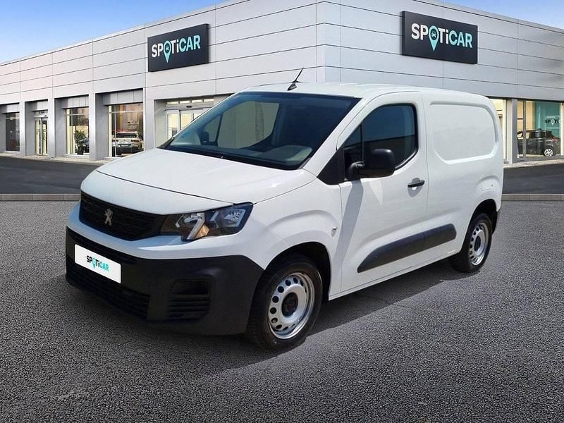 Blanco Usado 2021 Peugeot Partner Monovolumen | 13.900 € (Caro) - Imagen 1/3