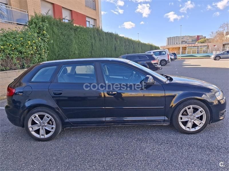 Usado Audi A3 Ambition 140 CV (102 kW) 2010 Negro Berlina