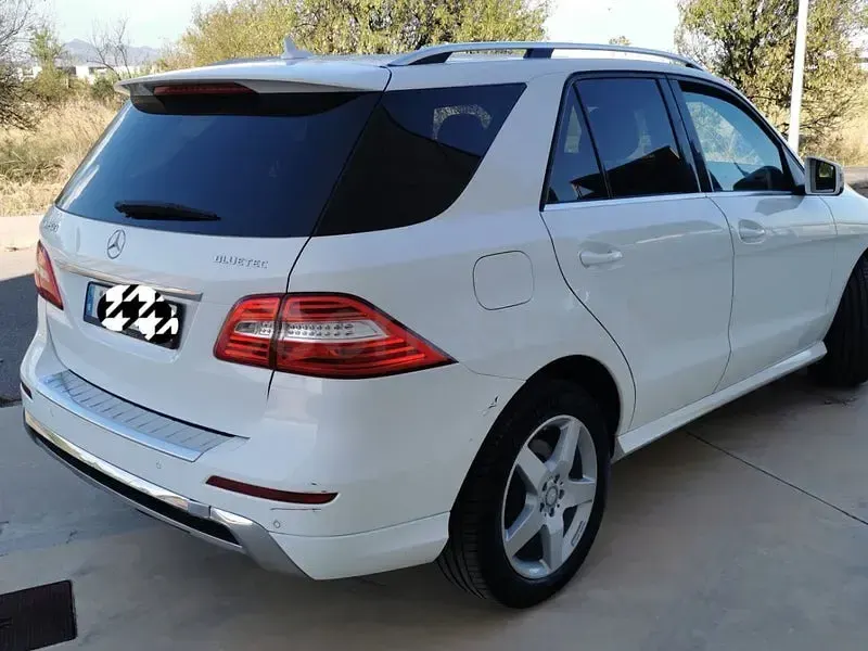 Usado Mercedes ML250 204 CV (150 kW) 2016 Blanco SUV