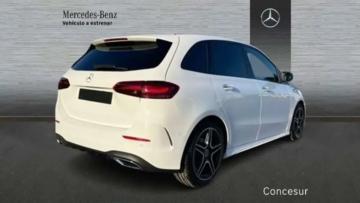 Usado Mercedes B200 136 CV (100 kW) 2025 Blanco Utilitario