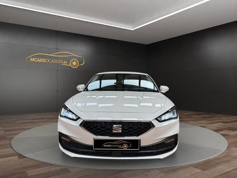 Usado Seat Leon Style 116 CV (85 kW) 2021 Blanco Utilitario