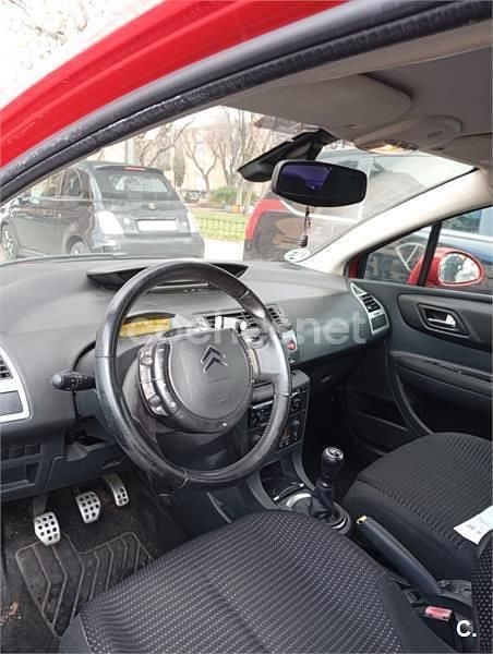 Usado Citroën C4 VTR Sport 110 CV (80 kW) 2007 Rojo Berlina