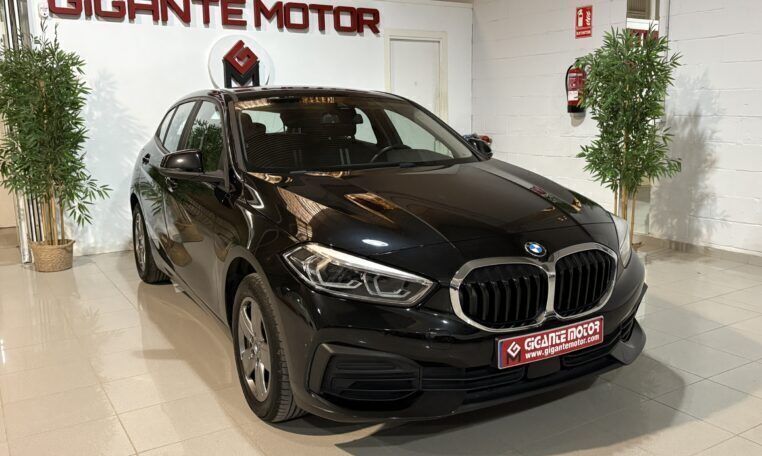 Blanco Usado 2015 BMW 116 Efficient Dynamics Utilitario | 18.950 € - Imagen 1/4