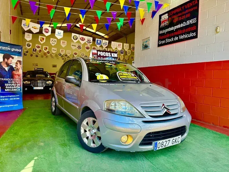Usado Citroën C3 Exclusive 70 CV (51 kW) 2009 Gris / plata Berlina