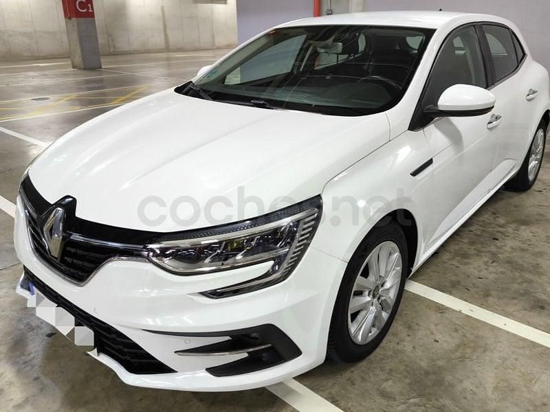Usado Renault Mégane IV Business 115 CV (84 kW) 2021 Blanco Berlina