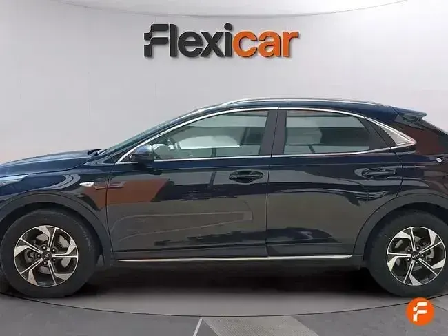 Usado Kia XCeed 100 CV (73 kW) 2024 Negro SUV