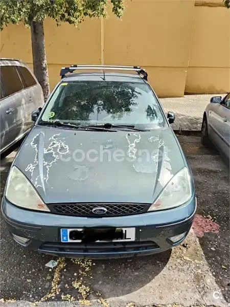 Usado Ford Focus Ambiente 100 CV (73 kW) 2003 Verde Berlina