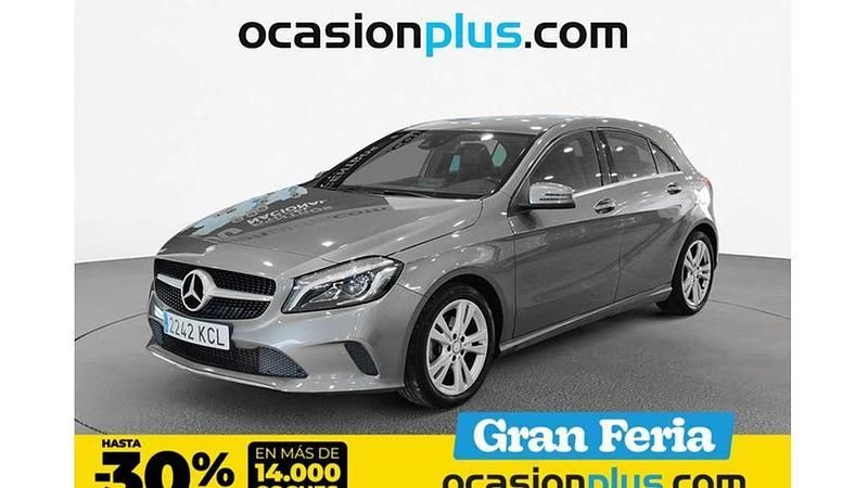 Gris Usado 2017 Mercedes A200 Utilitario | 17.600 € (Precio justo) - Imagen 1/4