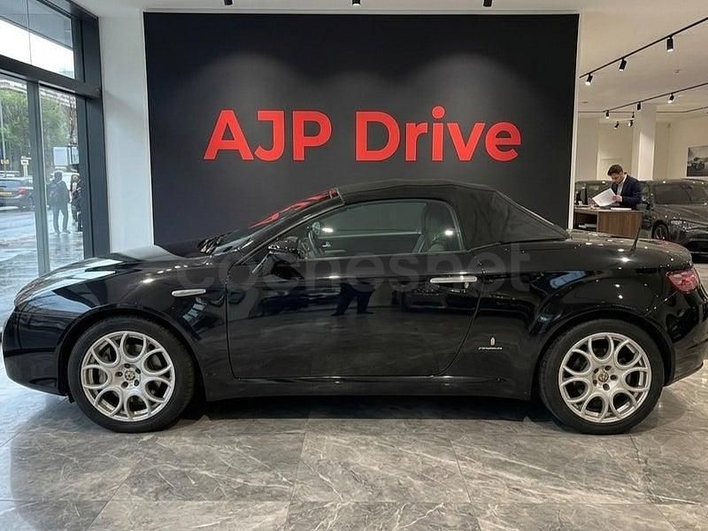 Usado Alfa Romeo Spider 200 CV (147 kW) 2007 Negro Descapotable