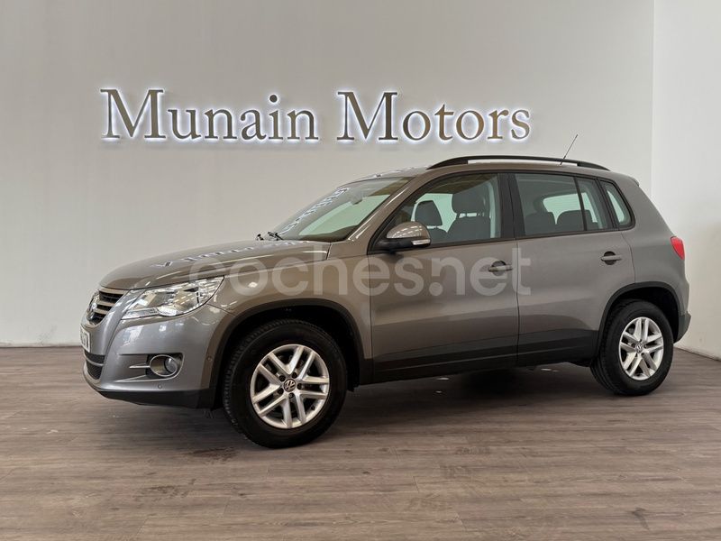 Gris / plata Usado 2010 VW Tiguan Advance SUV | 9990 € (Precio justo) - Imagen 1/4