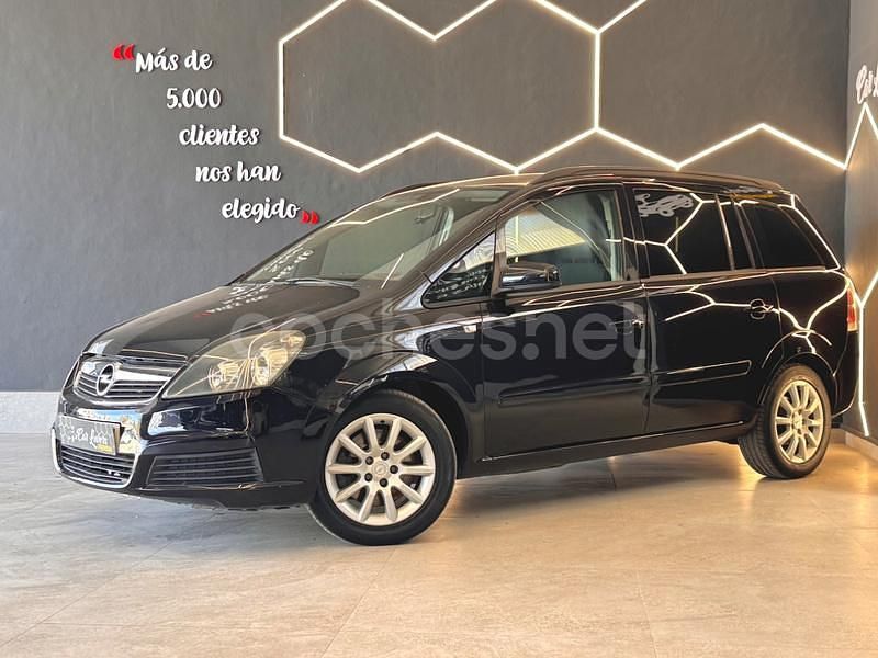 Usado Opel Zafira Cosmo 120 CV (88 kW) 2006 Negro Monovolumen