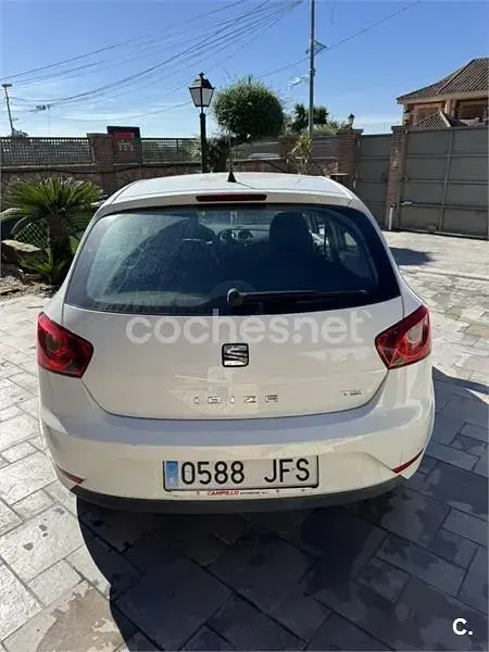 Usado Seat Ibiza I-Tech 85 CV (62 kW) 2015 Blanco Berlina