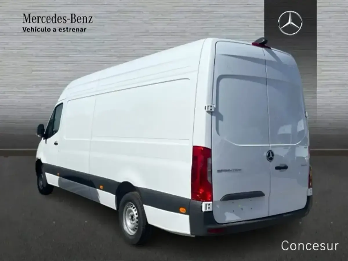 Nuevo Mercedes Sprinter 2026 Blanco Van
