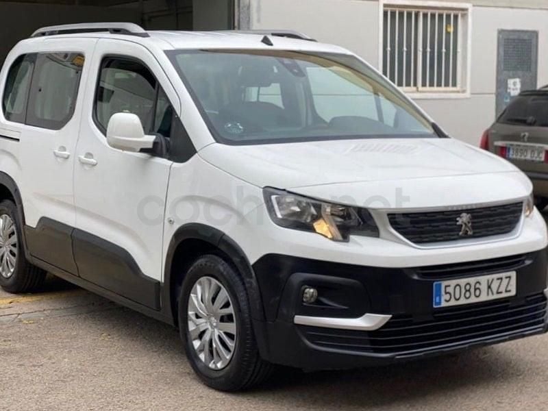 Usado Peugeot Rifter Access 75 CV (55 kW) 2019 Blanco Monovolumen