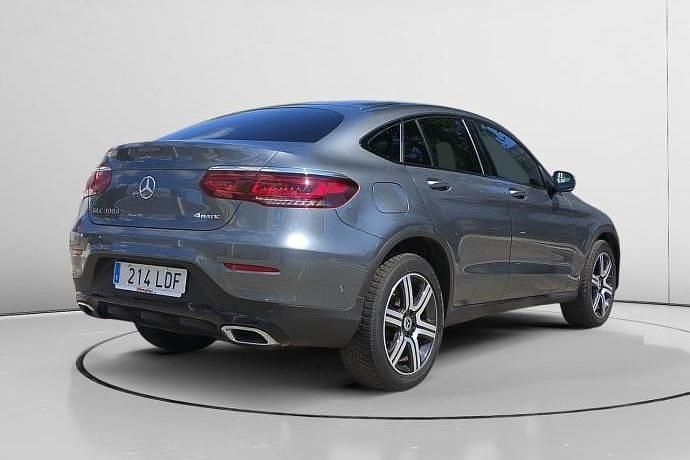 Usado Mercedes GLC300 245 CV (180 kW) 2019 Coupe