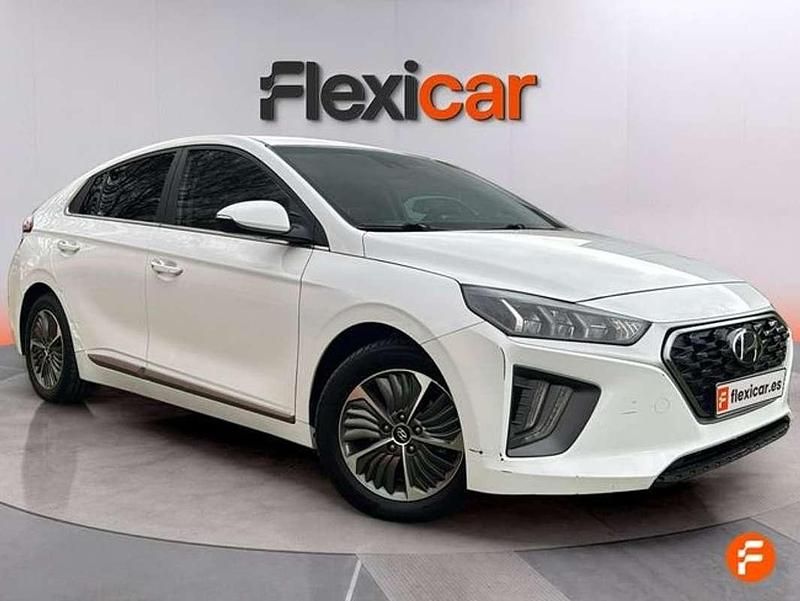 Usado Hyundai Ioniq 141 CV (103 kW) 2022 Blanco Utilitario