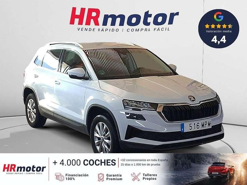 Usado Skoda Karoq Ambition 116 CV (85 kW) 2024 Blanco SUV
