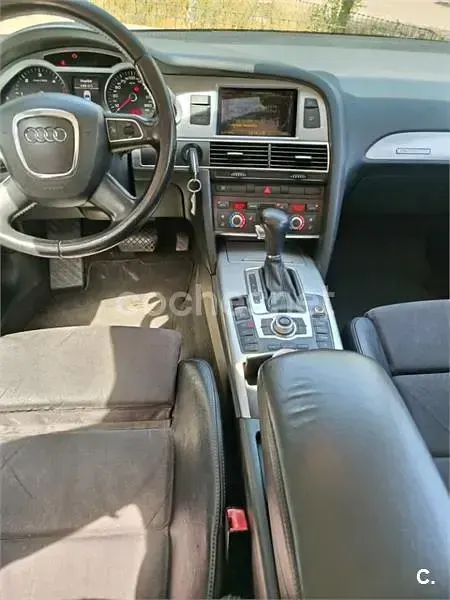Usado Audi A6 240 CV (176 kW) 2010 Gris / plata Familiar