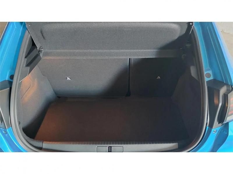 Usado Peugeot e-208 Style 100 kW (136 CV) 2024 Utilitario