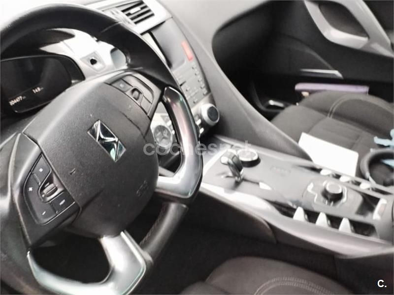 Usado Citroën DS5 Style 200 CV (147 kW) 2013 Negro Utilitario