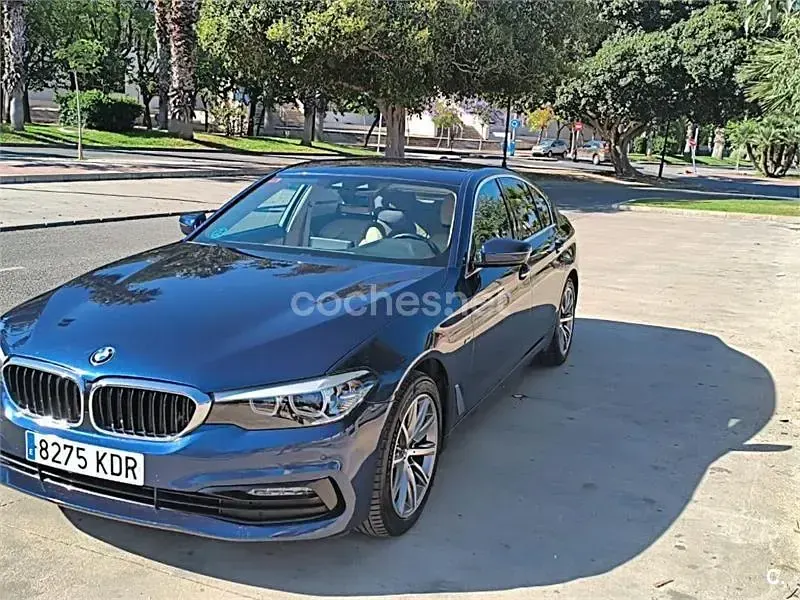 Usado BMW 520 Comfort Edition 190 CV (139 kW) 2017 Azul Berlina