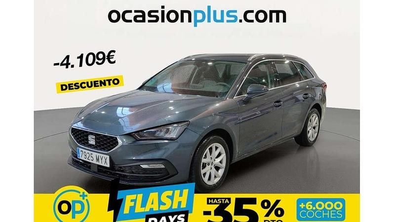 Usado Seat Leon ST Style 116 CV (85 kW) 2025 Gris Familiar