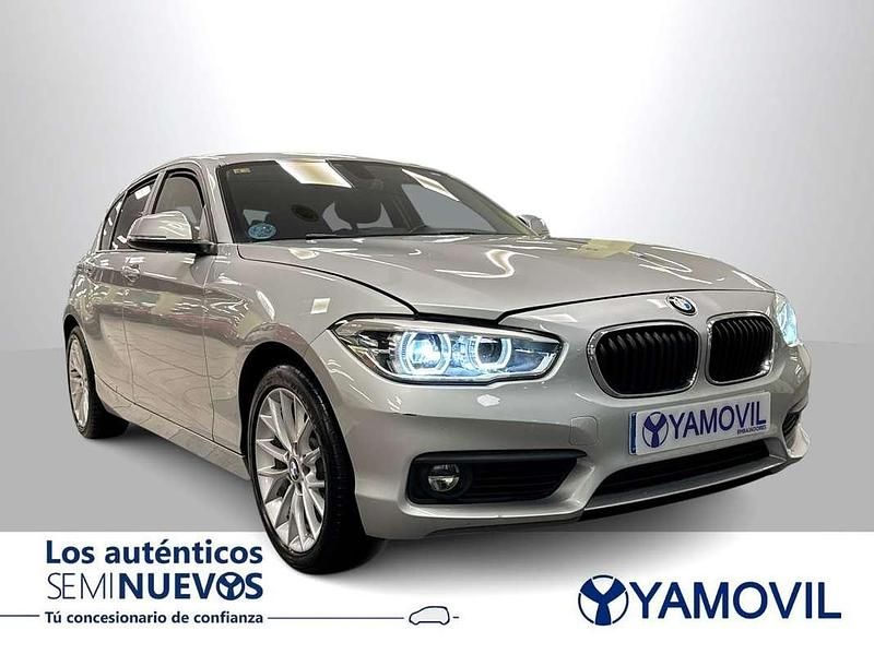 Usado BMW 118 150 CV (110 kW) 2018 Plateado Utilitario