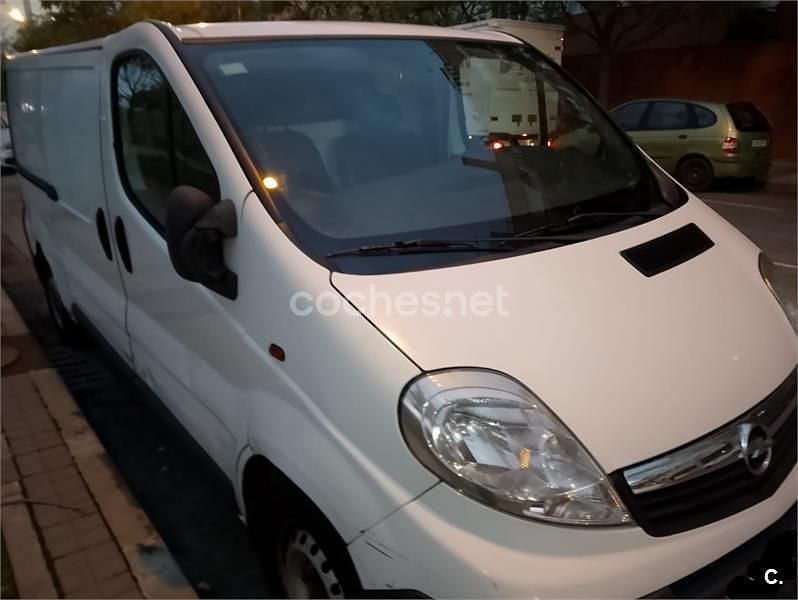 Blanco Usado 2018 Opel Vivaro Van | 10.000 € - Imagen 1/4