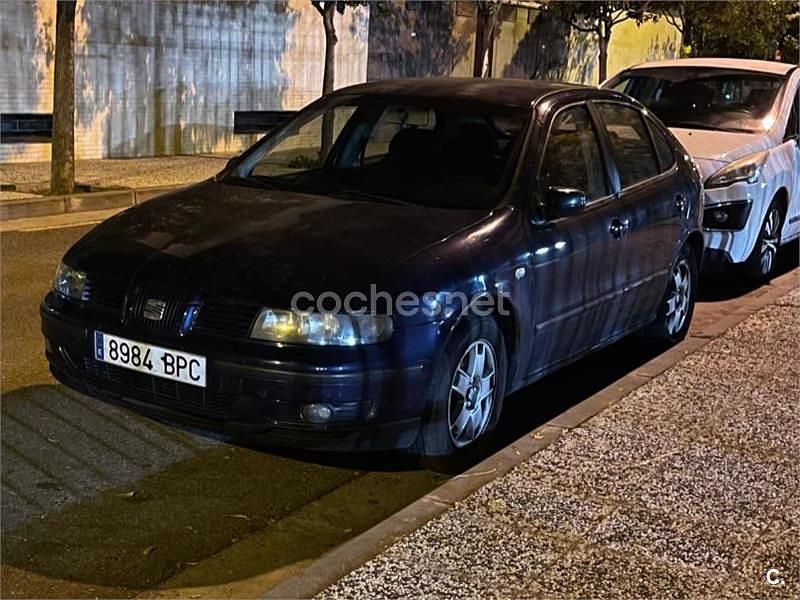 Azul Usado 1999 Seat Leon Berlina | 1700 € (Precio justo) - Imagen 1/4
