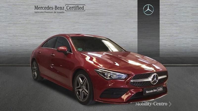 Usado Mercedes CLA200 AMG line 150 CV (110 kW) 2021 Rojo Berlina