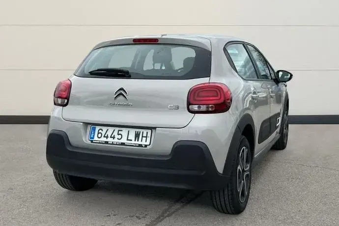 Usado Citroën C3 Feel 83 CV (61 kW) 2022 Gris Utilitario