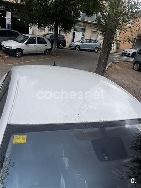 Usado Opel Insignia Edition 130 CV (95 kW) 2010 Blanco Berlina