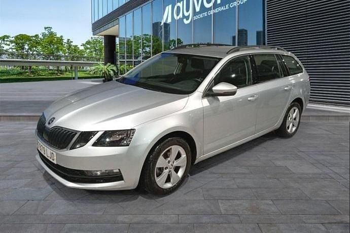 Usado Skoda Octavia 130 CV (95 kW) 2020 Familiar