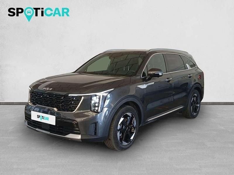 Używany Kia Sorento Premium 215 KM (158 kW) 2025 Szary SUV
