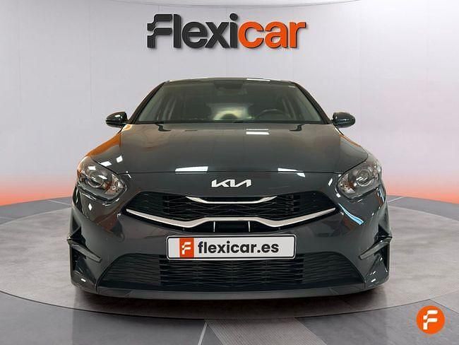Usado Kia Ceed 100 CV (73 kW) 2022 Gris Utilitario