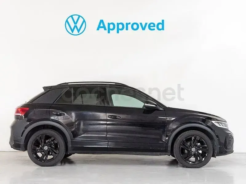 Usado VW T-Roc R-line 115 CV (84 kW) 2025 Negro SUV