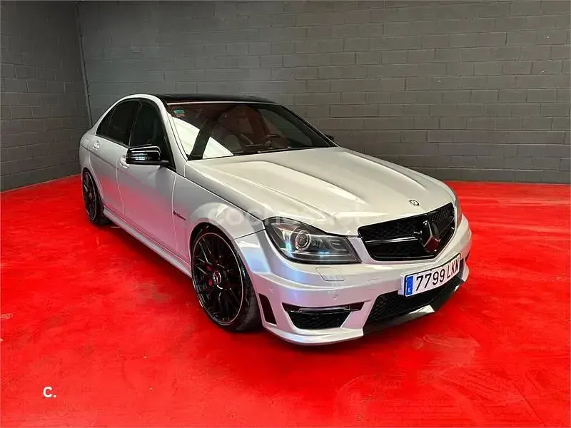 Usado Mercedes C63 AMG AMG 457 CV (336 kW) 2008 Gris / plata Berlina