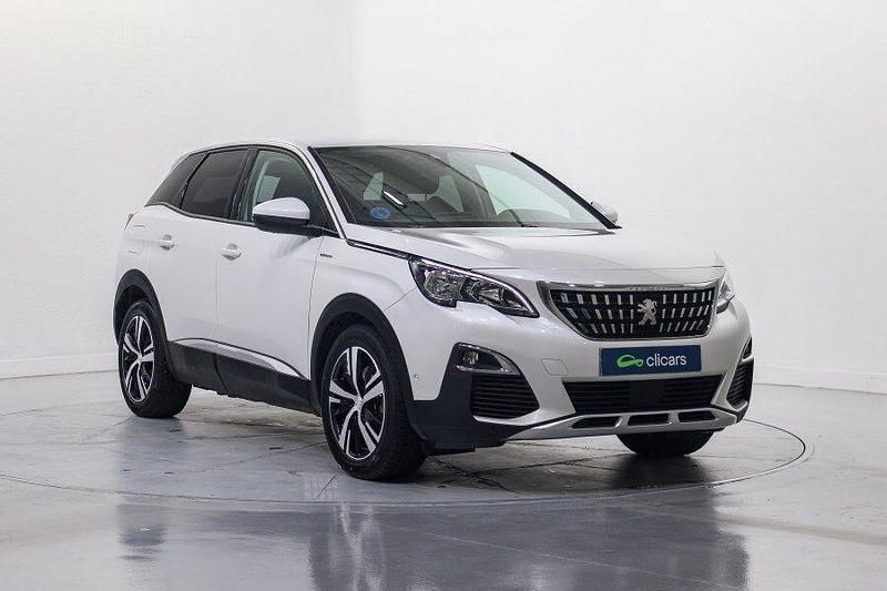 Usado Peugeot 3008 Allure 225 CV (165 kW) 2020 Blanco SUV