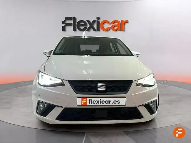 Usado Seat Ibiza Reference 80 CV (58 kW) 2022 Blanco Utilitario