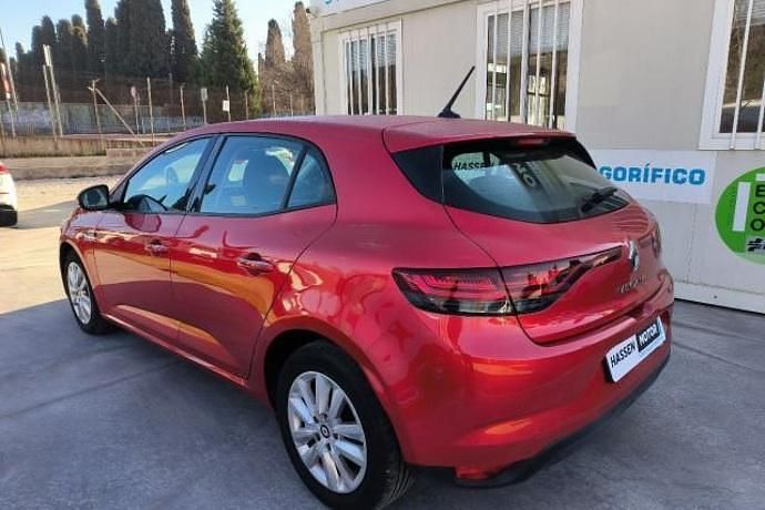 Usado Renault Mégane IV Business 115 CV (84 kW) 2021
