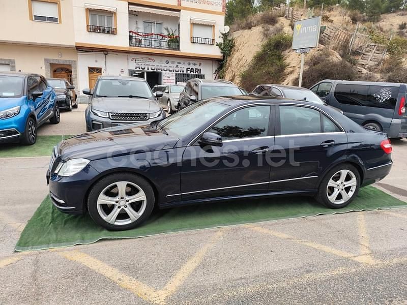 Azul Usado 2012 Mercedes E250 Elegance Berlina | 12.900 € (Precio justo) - Imagen 1/4