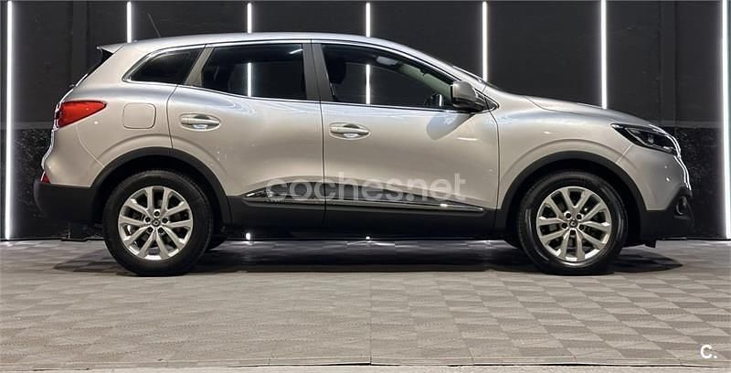 Gris / plata Usado 2015 Renault Kadjar Zen SUV | 12.900 € (Precio justo) - Imagen 1/2